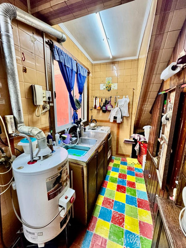 Oportunidad, Ph De 3 Ambientes + Patio, Sin Expensas