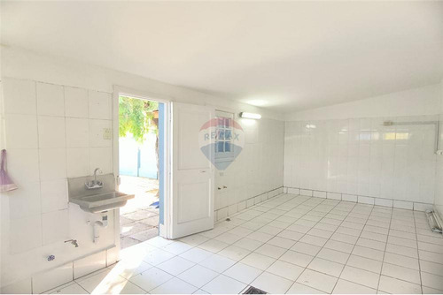 Gran Y Remodelada Casa En Ñuñoa
