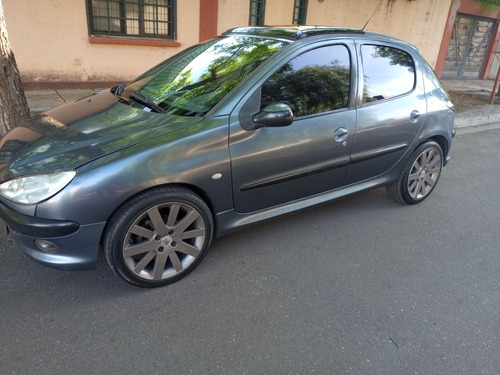 Imagen 5 de 8 de Peugeot 206 2005 1.9 Xrd Confort