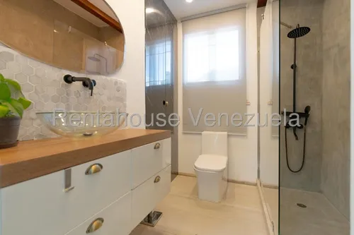Hermosa Casa En La Trinidad
