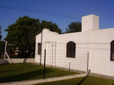 Imagen 3 de 13 de Alquilo Casa Dos Dormitorios Villa Allende Parque Cordoba