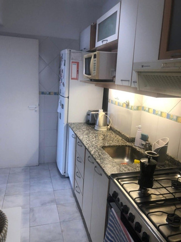 Venta - Departamento - 3 Ambientes - Recoleta - Balcón