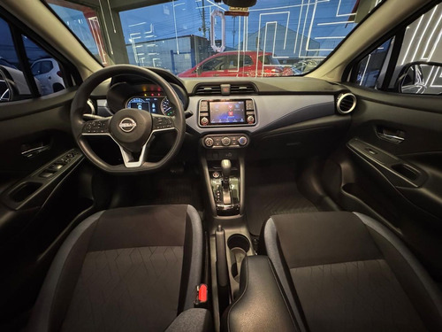 Nissan Versa Advance 1.6 16V Flex Aut.