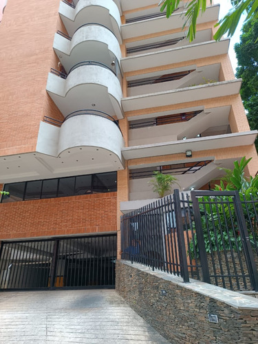 Vendo Apartamento Semi Amoblado En Trigaleña Alta Residencias Martina Suites Valencia Estado Carabobo