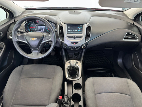Chevrolet Cruze 1.4 Ls Mt