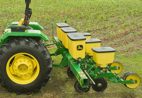Sembradora John Deere 1010 Max Planter 4 Surcos