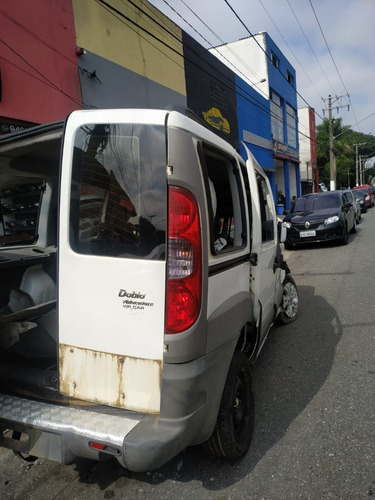 Imagem 2 de 10 de Sucata Fiat Doblo Adventure 1.8 16v E-torq Manual Ano 2012