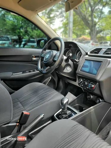 Suzuki Swift 1.2 Dzire At