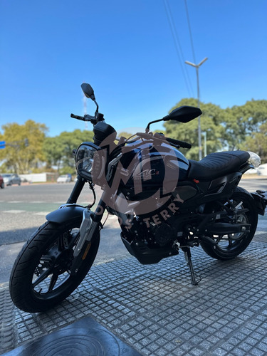 Imagen 11 de 16 de Gilera Ac4 Cafe Racer 2022 Voge Scrambler Ahora 12 18 Loncin