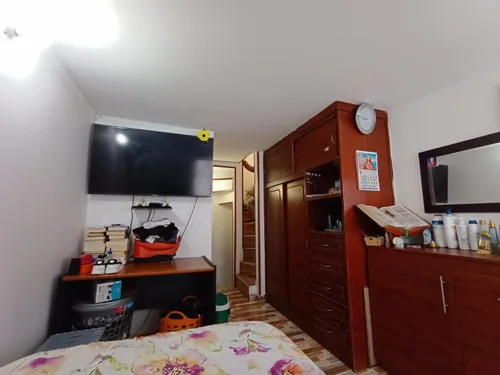Casa En Venta En Álamos. Cod V1087037
