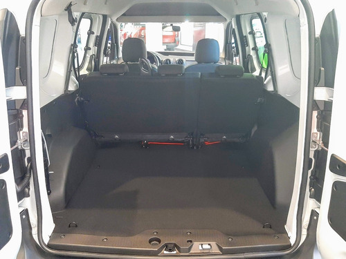 Renault Kangoo Ii Confort 5a 1.6sce 0km 2021 (mac)