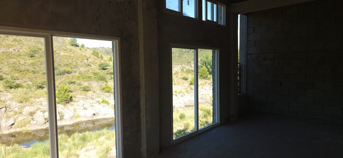 Venta Casa San Luis, Rio Grande Con Vista Y Bajada Al Rio