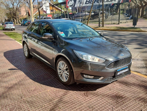 Imagen 2 de 17 de Ford Focus Se Plus At 4ptas 2016 Usado Gris