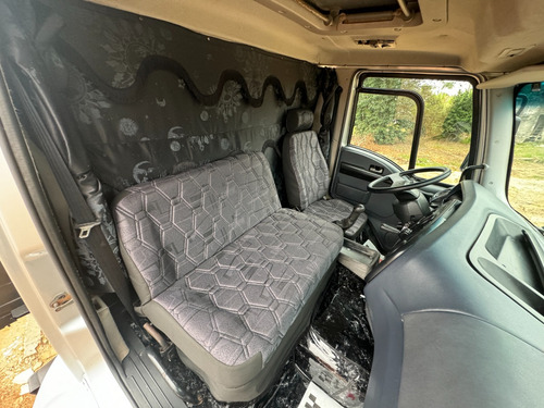 Ford Cargo 2428 Truck 6x2 Com Carroceria Grade Baixa