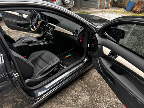 Mercedes-Benz Classe C 1.6 Sport Turbo 2p