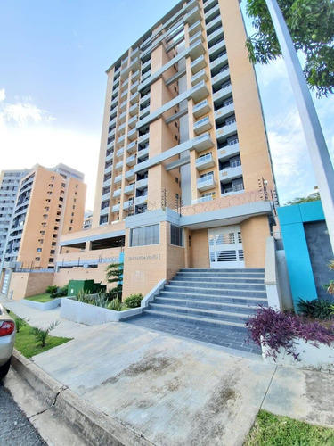 Tibisay Rojas Vende Apartamento En Residencias Balcones Del Viento  Urb. Tazajal   Cod. 204104