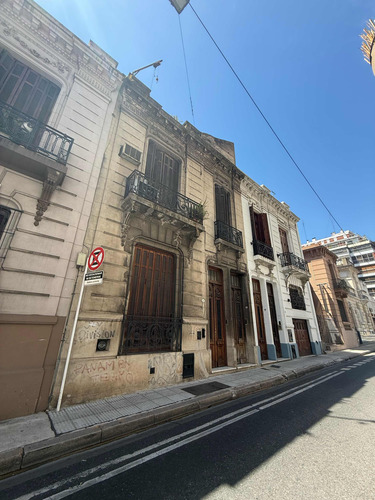 Ph Antiguo 4 Ambientes Con Patio Sin Expensas, Impecable, En Caballito