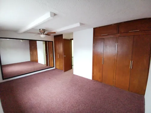 Casa En Villa De Las Flores, 3 Recamaras, 1 Baño Y Medio