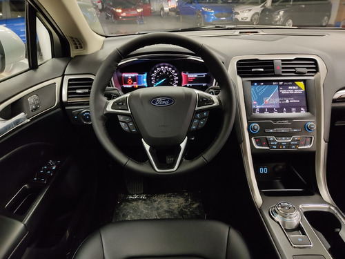Ford Mondeo Sel 2.0 Ecoboost At 0km