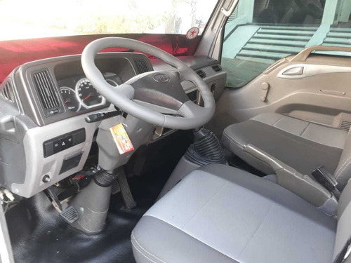 Jac 10-35 Estacas 4x2