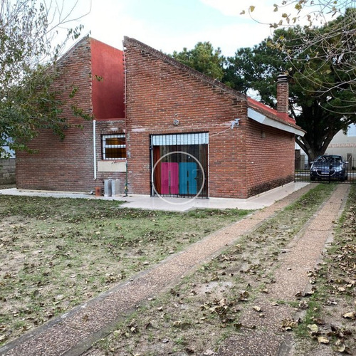 Casa En San Bernardo - Permuta Vehicular - Inmobiliaria Norma Recalde Vende - Garay 1235