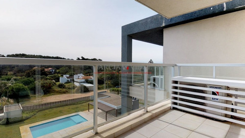 Imagen 24 de 26 de Edificio Blue Marine Venta De Apartamento 3 Dormitorios En Playa Brava, Punta Del Este