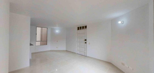 Apartamento Para Venta En Funza (13528648491).