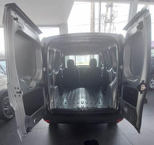 Imagen 9 de 21 de Kangoo Express Confort 1.6 Furgon Ft