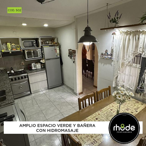 Casa Principal Mas Dos Unidades Funcionales A La Venta En Santa Teresita - Calle 9 E/ 32 Y 33