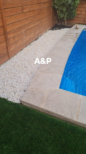 Piedra Cuarzo Blanco A & P 25 Kg Granulometría Variable