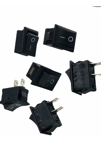 4 Switch Interruptor 2 Posiciones 2 Pines 12.6mm X 17.9mm