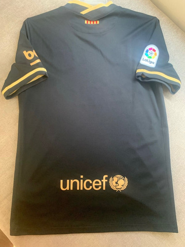 Jersey Barcelona Negro Con Dorado (Usado)