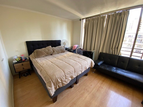 Departamento En Venta De 1 Dorm. En Santiago
