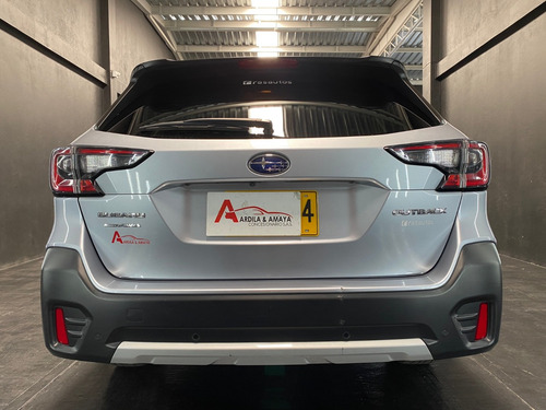 Imagen 6 de 25 de Subaru Outback Limited 2.4t At 2022 Aa Ee 8ab Dpy11 4x4 260h