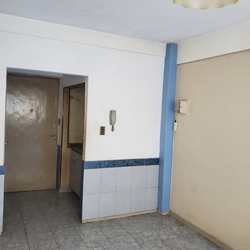 Alquilo. Dpto, 1 Amb. Sin Inmobiliaria