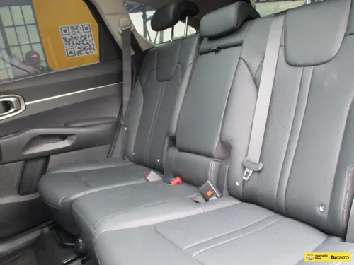 Kia Sorento ZENITH 4X4 3500CC AT AA