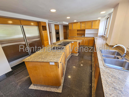 Apartamento En Venta Los Chorros