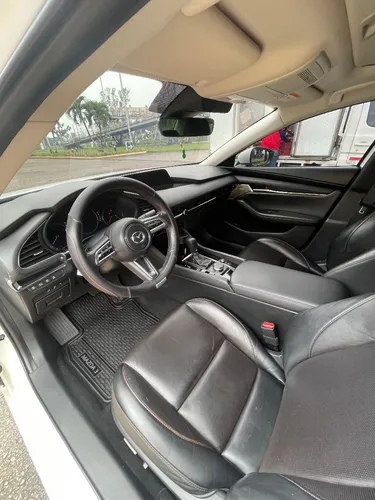 Mazda 3 gran touring lx