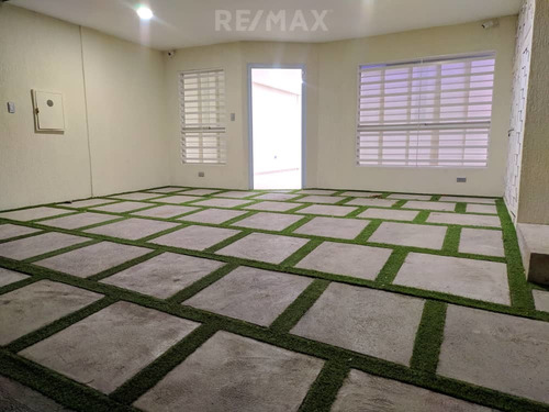 Imagen 2 de 17 de Venta. Casa. San Cristóbal