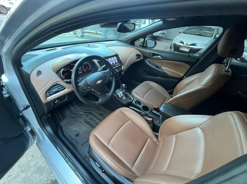 Imagen 8 de 15 de Chevrolet Cruz Ltz Premier 4p Impecable Us