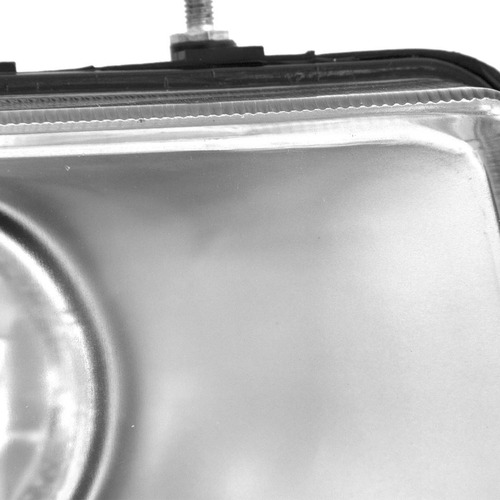 Imagem 3 de 4 de Farol De Milha S10 Blazer 2001 2002 2003 2004 A 10 Auxiliar