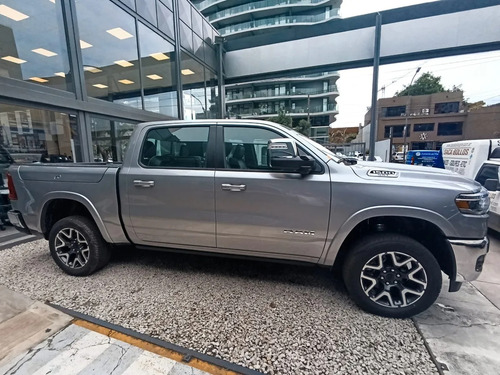 RAM 1500 3.0 Laramie 4X4 At8