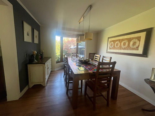 Casa En Venta De 7 Dorm. En Lo Barnechea