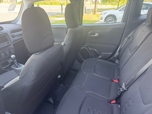 Jeep Renegade 1.8 Sport