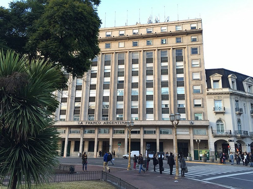 Av. Hipólito Yrigoyen 440 - 6° Piso - Franco Argentina