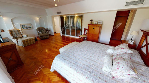 Casa En Venta 4 Dormitorios, Parrilla, Pileta. Acassuso Libertador Al Río.