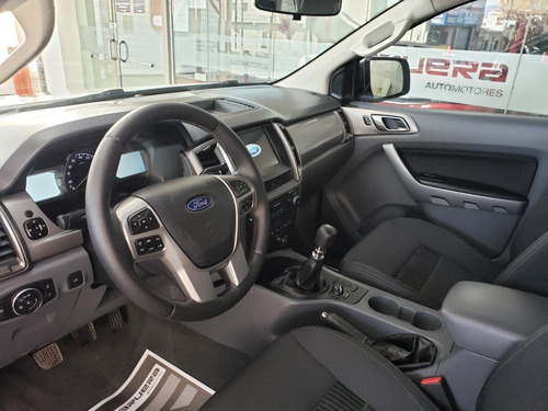 Imagen 10 de 14 de Ford Nueva Ranger Xlt 3.2 4x4 L/16 2018