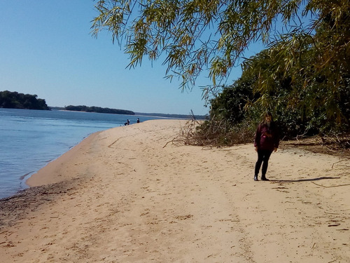 Lotes 20x50m Barrio Rural Altos De Itatí En Ctes Itatí, Río Paraná A 3 Km Playa, Pesca, Bajada De Lanchas Posesión En Cuota 1 Financiación A 10 Años En Pesos, Invierta Sus Ahorros En Plena Naturaleza 