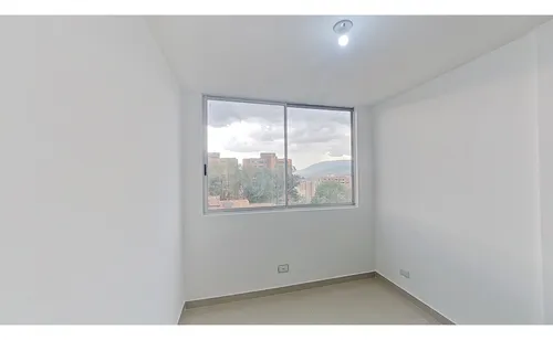 Venta Apartamento Con Parqueadero Y Útil - Envigado Los Almendros