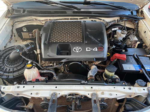 Toyota Hilux 2.5 Cover Cs Dx Pack 4x2 Ventanas